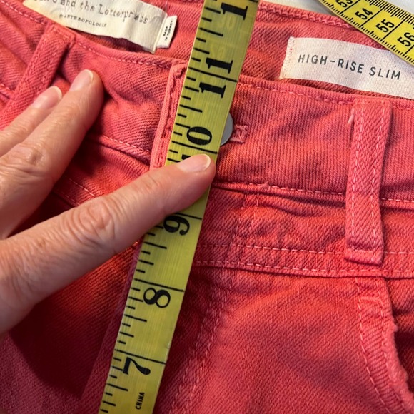 Pilcro for Anthropologie Washed Red High-Rise Slim Jeans Size 31 - Picture 11 of 12